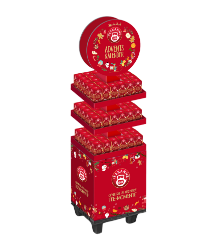 Roter Aufsteller mit festlichen Tee-Adventskalendern und Adventskalender in Weiß an der Spitze.