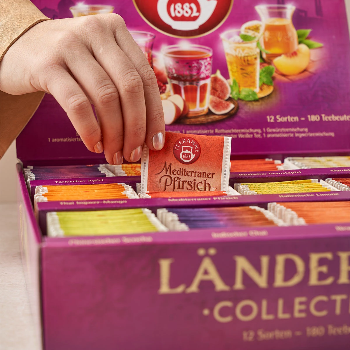 Teebeutel aus Ländertee-Collection Box